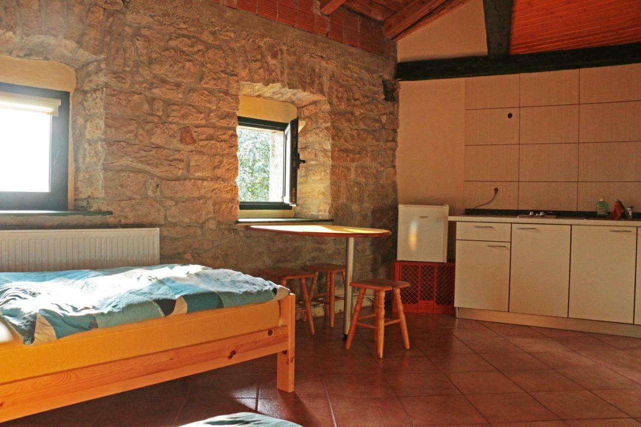 Apartamento Stonehouse Nova Gorica Exterior foto